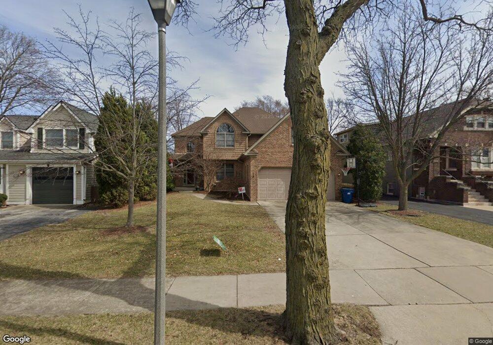 595 S Fairview Ave, Elmhurst, IL 60126 - photo 1