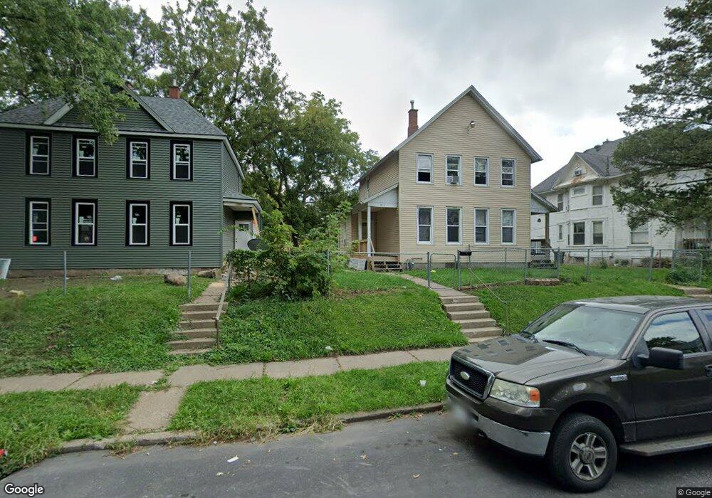 813 W 14th St, Davenport, IA 52804 - photo 1