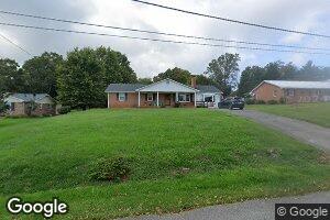 70 Lakeview Dr, Rocky Mount, VA 24151
