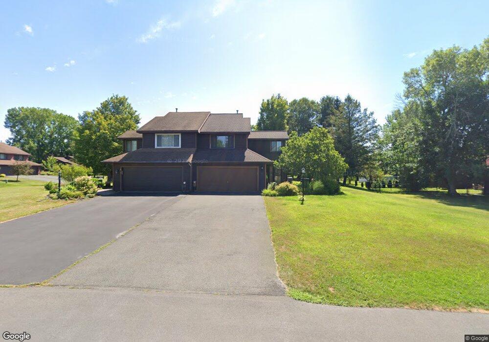 15 Sandhurst Dr, Slingerlands, NY 12159 - photo 1
