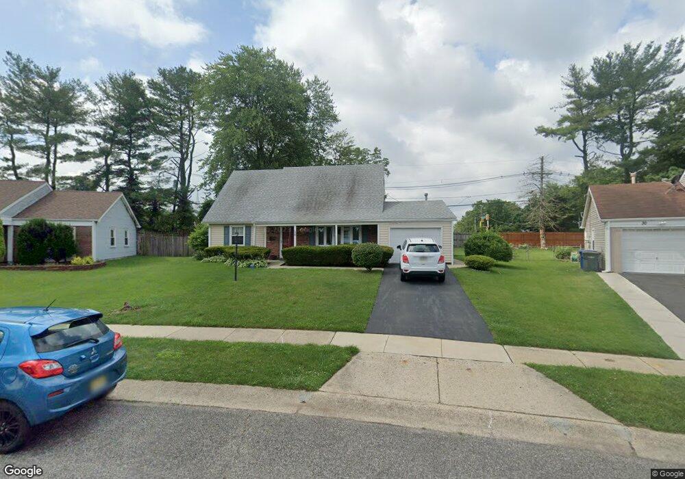 34 Grayson Cir, Willingboro, NJ 08046 - photo 1