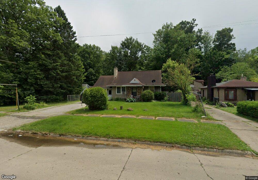 3402 Wyoming Ave, Flint, MI 48506 - photo 1