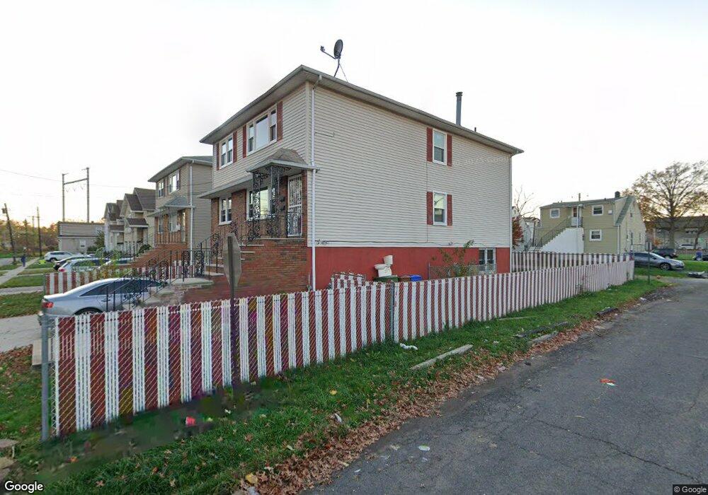 1135 E Henry St, Linden, NJ 07036 - photo 1