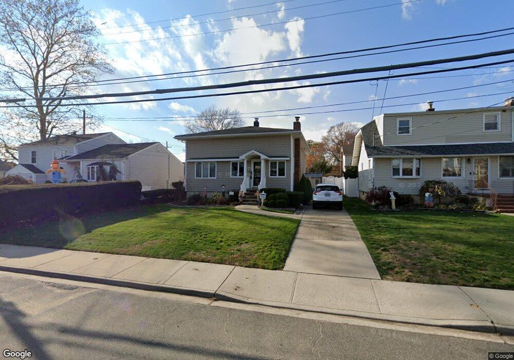 3320 2nd St, Oceanside, NY 11572 - photo 1