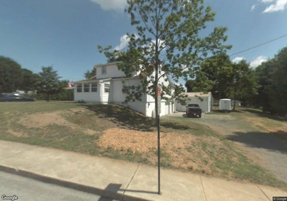 279 Franklin St, Shoemakersville, PA 19555 - photo 1