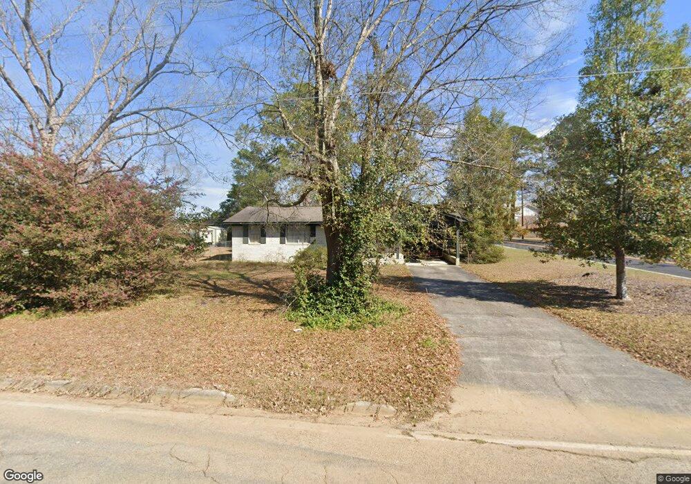 101 Stewart St, Claxton, GA 30417 - photo 1