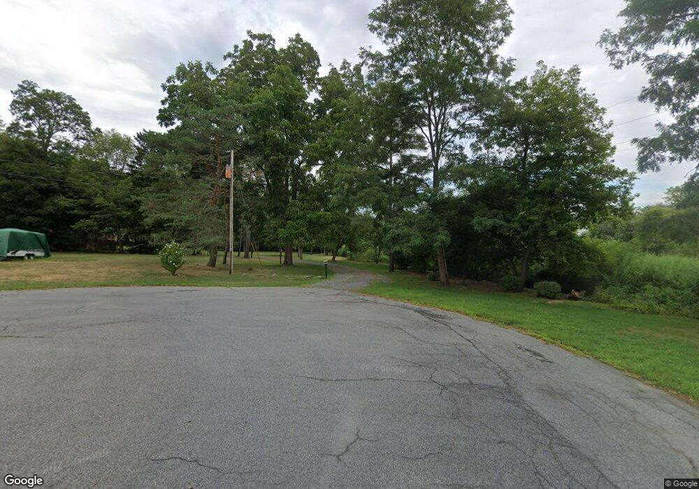 15 Brewster St, Schenectady, NY 12302 - photo 1