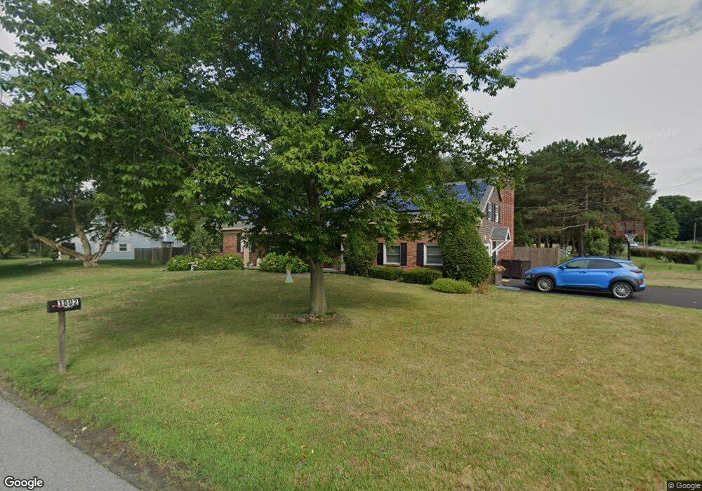 1002 Cherokee Rd, Schenectady, NY 12302 - photo 1