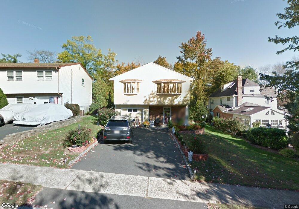 12 Maureen Ct, Lake Hiawatha, NJ 07034 - photo 1