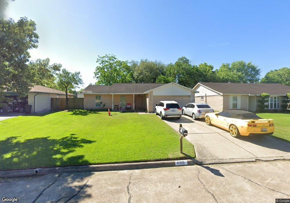 4319 Lucian Ln, Friendswood, TX 77546 - photo 1