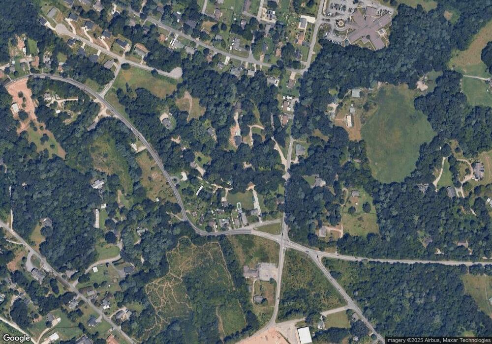 41 Baskins Ln, Hendersonville, NC 28792 - photo 1