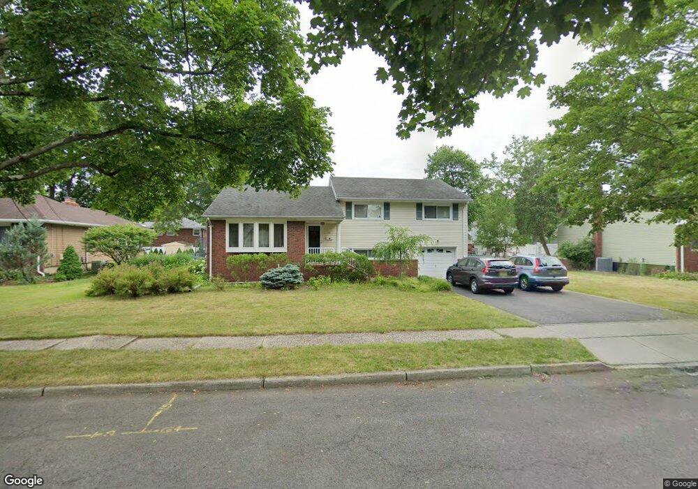 761 Sherwood Ct, Oradell, NJ 07649 - photo 1