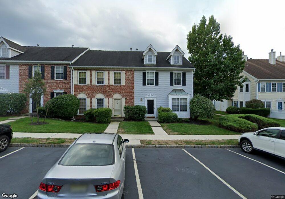 601 Red Crest Ln, Branchburg, NJ 08876 - photo 1