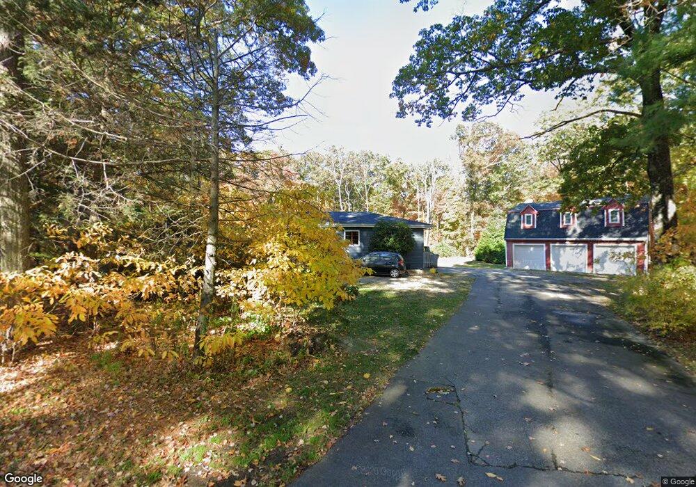 10 Cross St, Bellingham, MA 02019 - photo 1