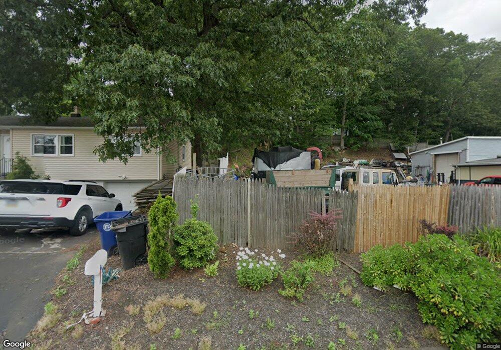 210 Forest Rd, West Haven, CT 06516 - photo 1