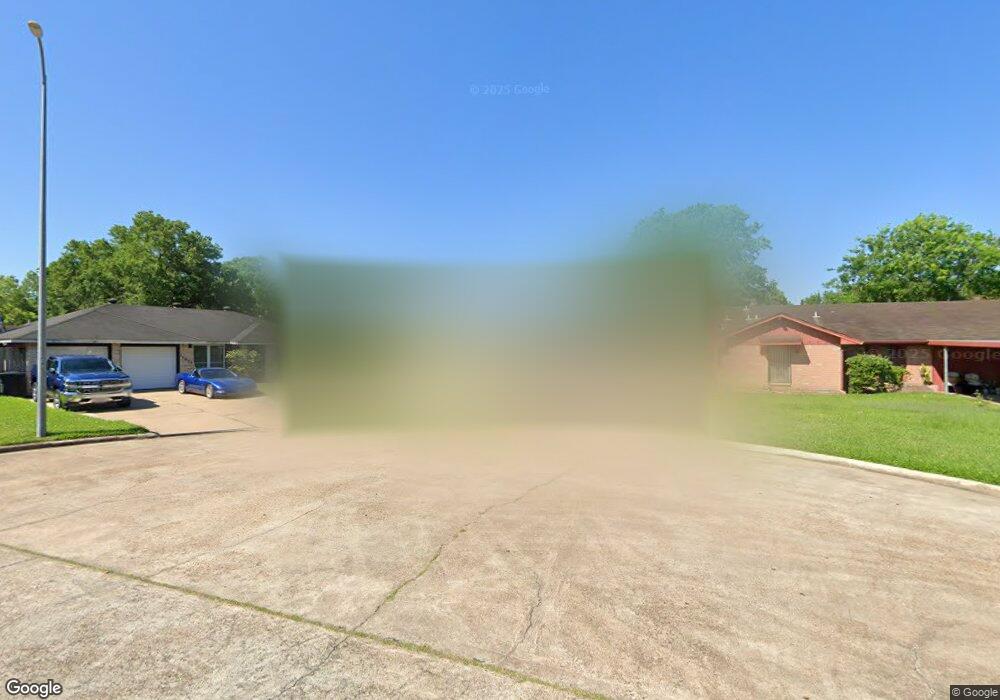 10607 Knightwood Ct, Houston, TX 77016 - photo 1