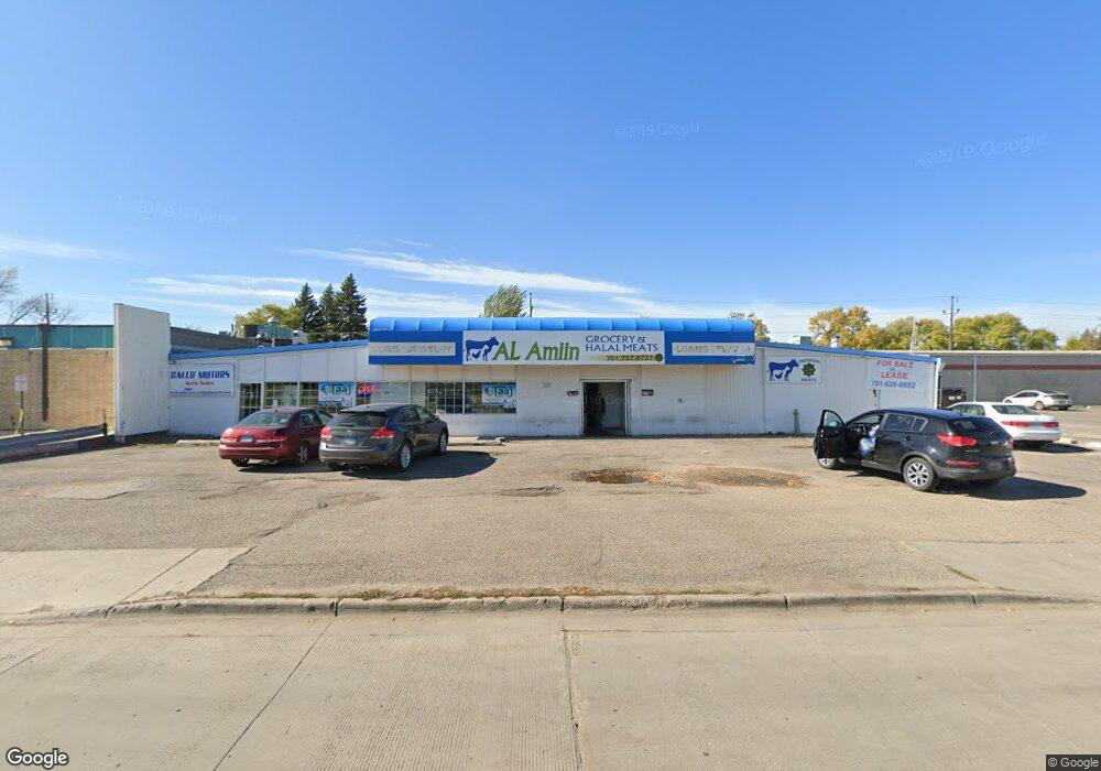 1440 S Washington St unit 1, Grand Forks, ND 58201 - photo 1