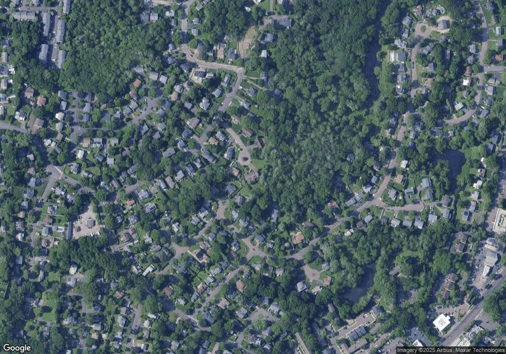 4 Perry Place, Riverside, CT 06878 - photo 1