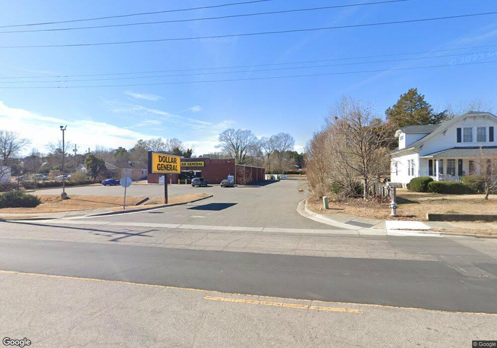 907 College St, Oxford, NC 27565 - photo 1