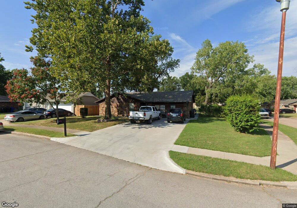 1300 S Juniper Ave, Broken Arrow, OK 74012 - photo 1