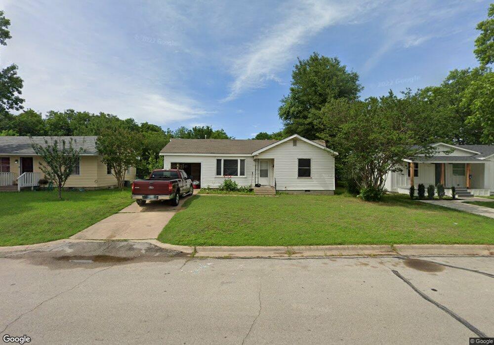705 Maxwell St NW, Ardmore, OK 73401 - photo 1
