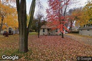 160 4th St S, Winsted, MN 55395