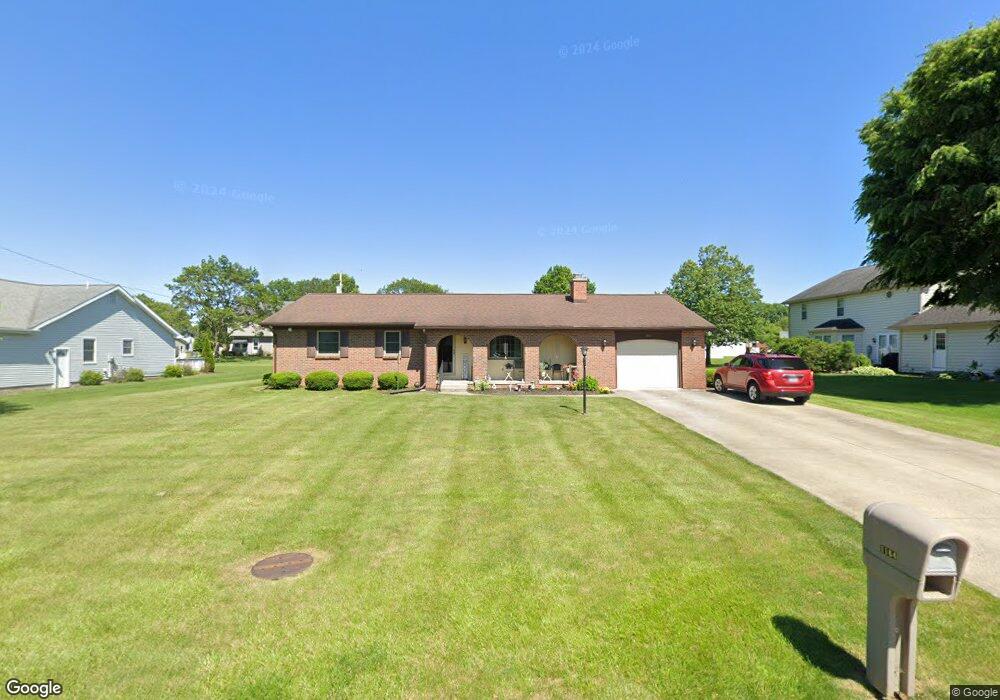 1164 Farmview Dr, Bucyrus, OH 44820 - photo 1