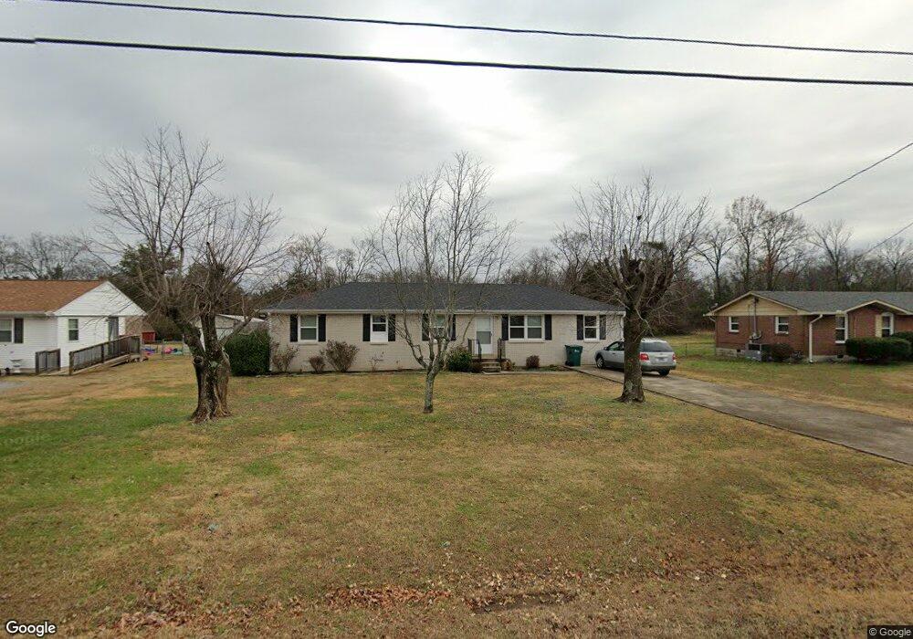 807 Kent Dr, Lebanon, TN 37087 - photo 1