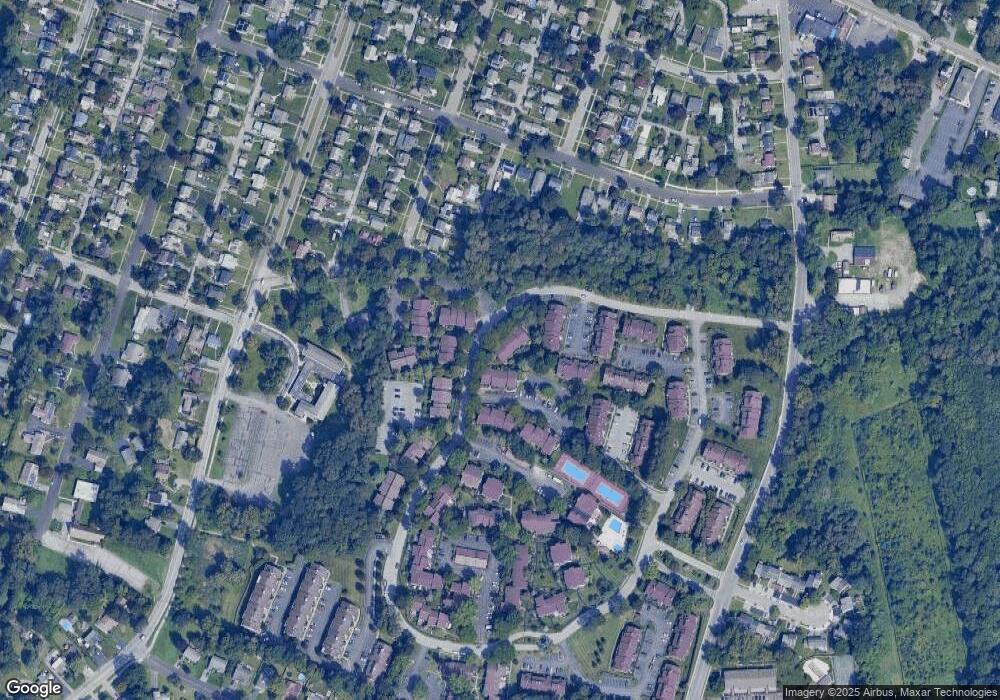 4207 Fox Ln, Poughkeepsie, NY 12603 - photo 1