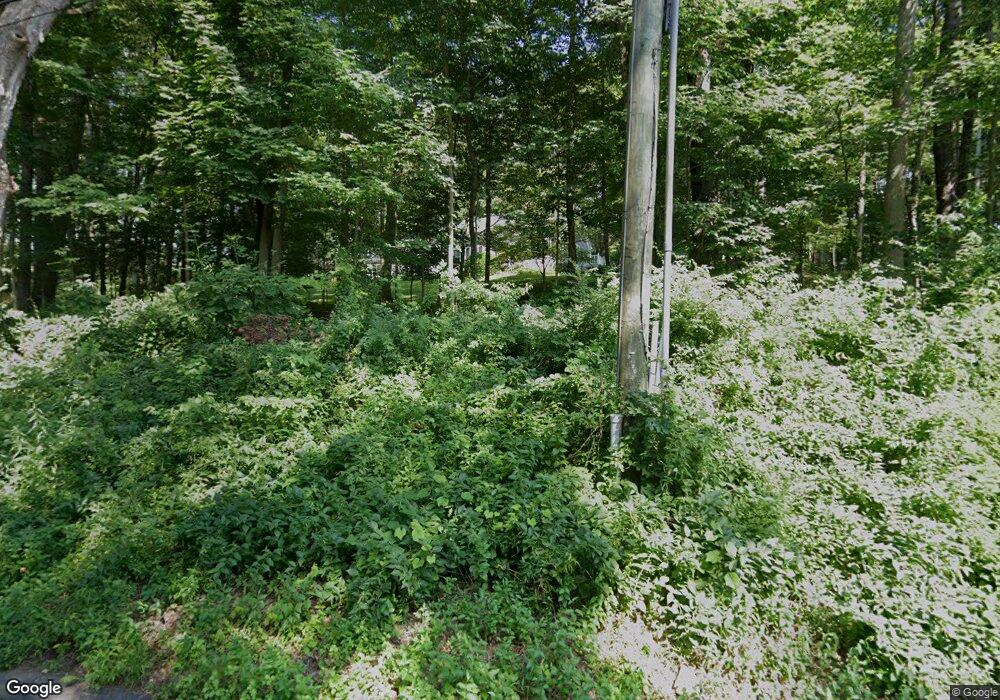 26 Huckleberry Rd, Redding, CT 06896 - photo 1