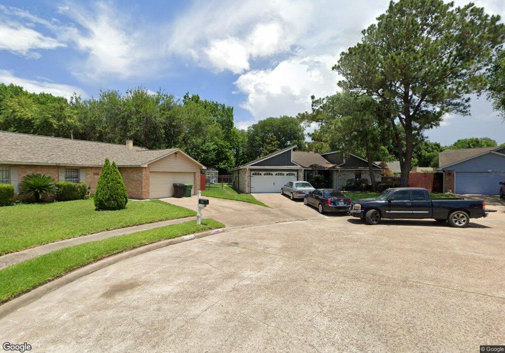 3402 Mckinley Ln, Houston, TX 77088 - photo 1