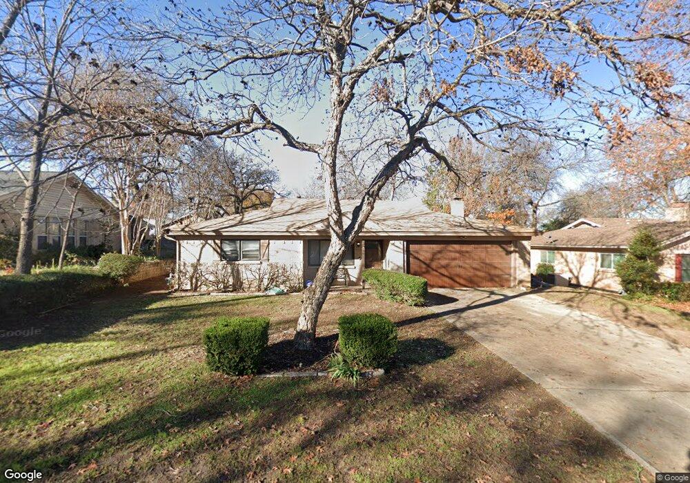 405 Belmont St, Hurst, TX 76053 - photo 1