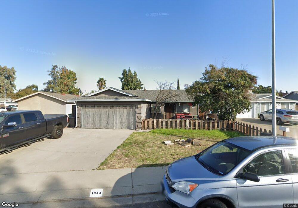 1044 Janet Ln, Manteca, CA 95337 - photo 1