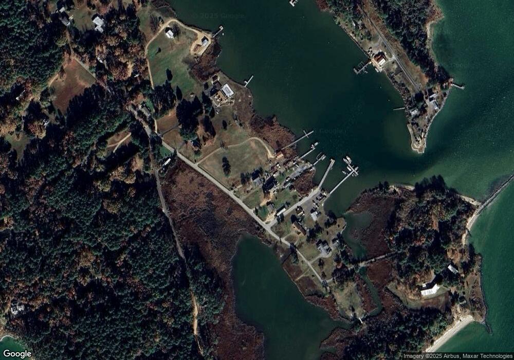 16056 Thomas Rd, Piney Point, MD 20674 - photo 1