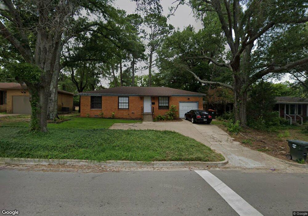 1923 S Fleishel Ave, Tyler, TX 75701 - photo 1