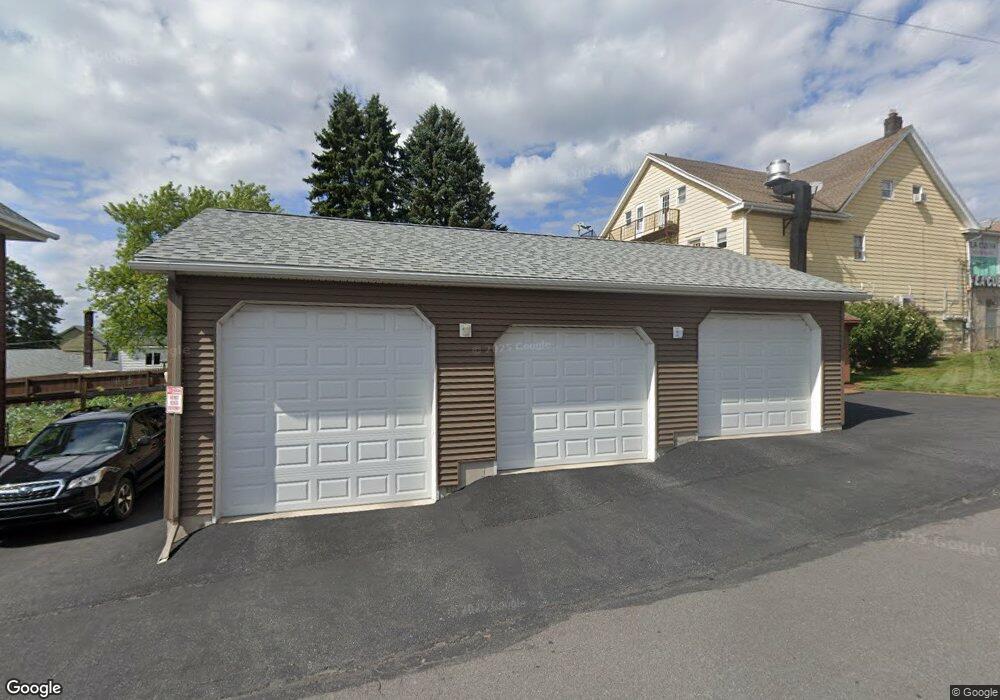 662 Alter St unit 64, Hazleton, PA 18201 - photo 1