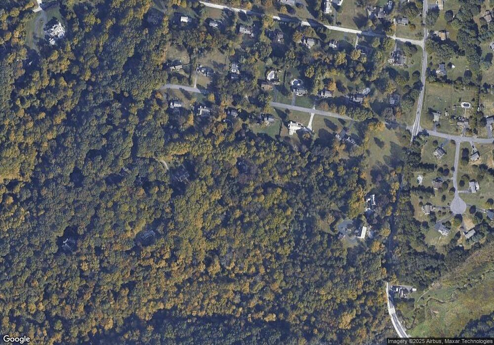 818 Happy Creek Ln, West Chester, PA 19380 - photo 1