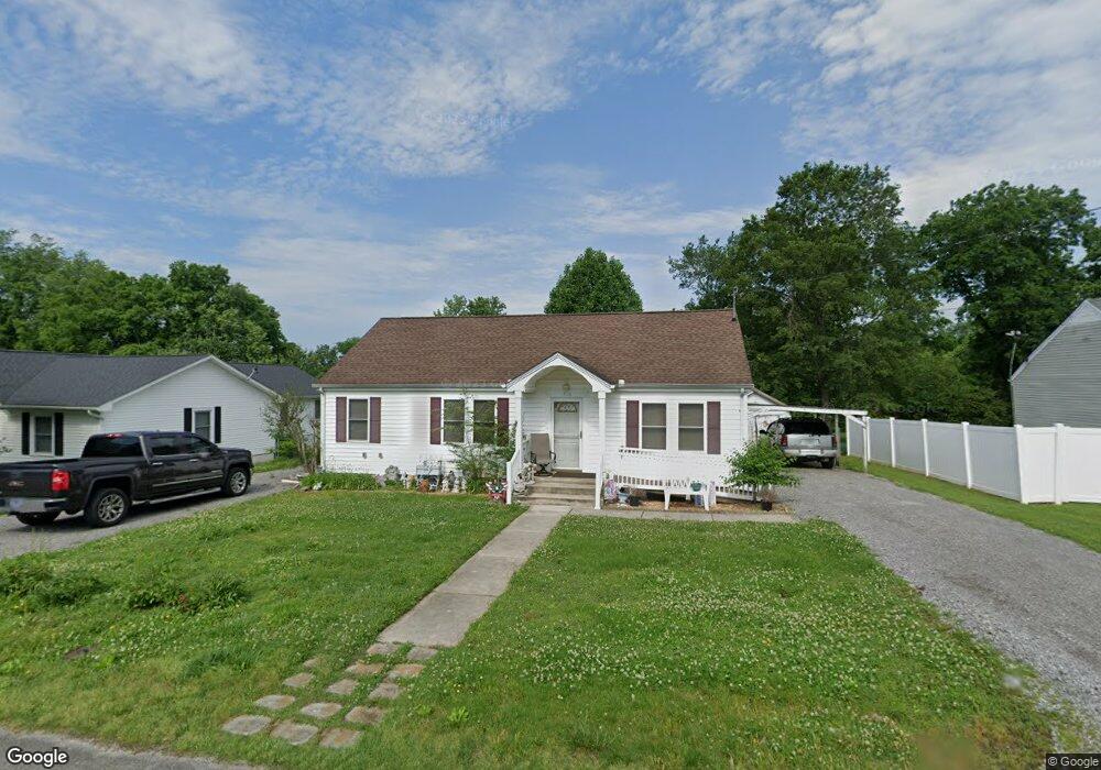 818 Shelbyview Dr, Shelbyville, TN 37160 - photo 1