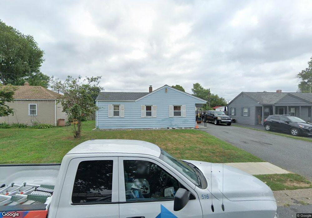 706 Woodsedge Rd, Wilmington, DE 19804 - photo 1