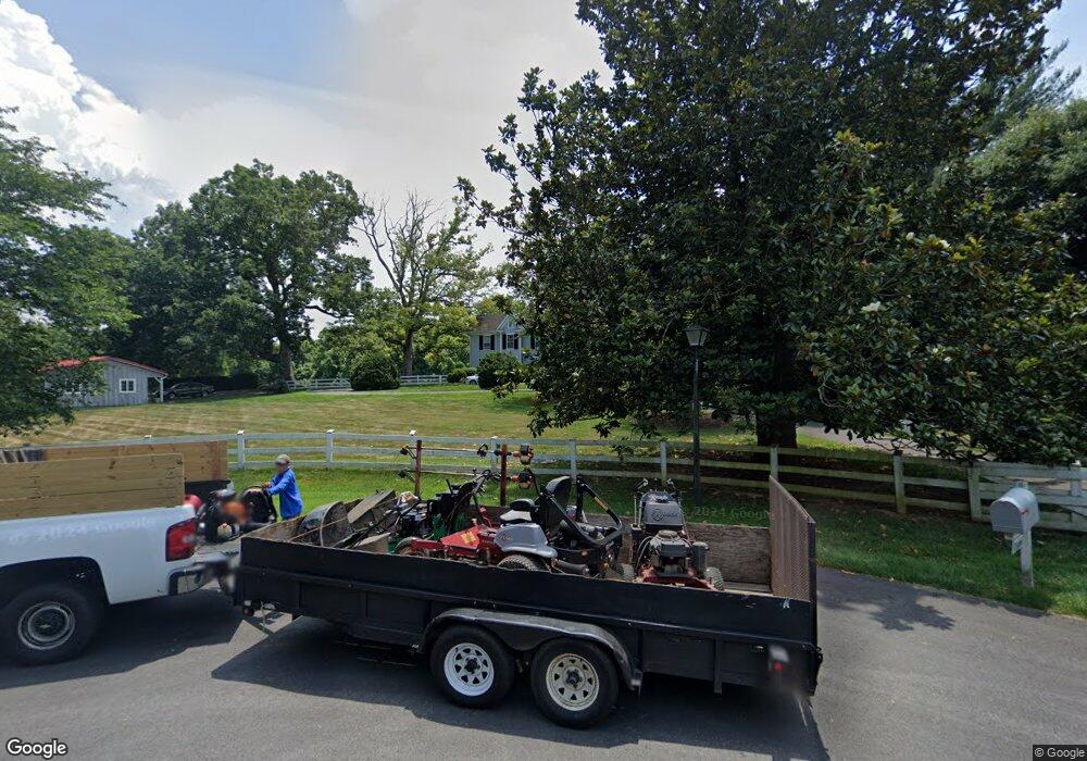 14400 Falling Leaf Dr, Gaithersburg, MD 20878 - photo 1