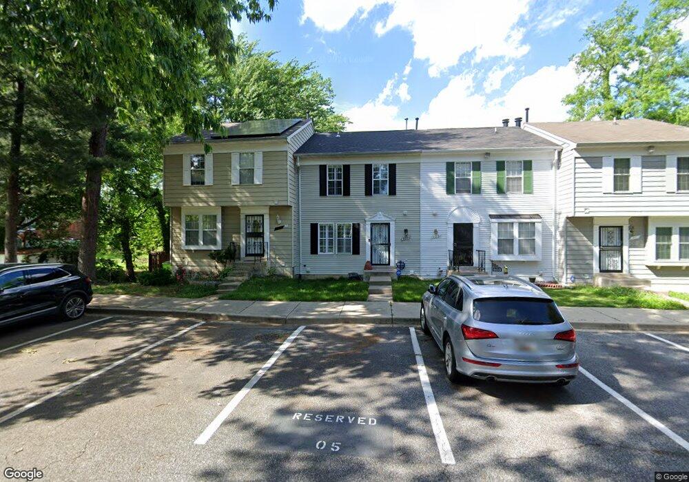 905 Hilldropt Ct, Capitol Heights, MD 20743 - photo 1