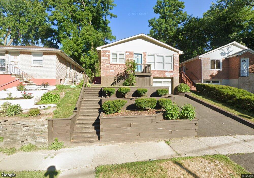 53 Glenwood St, Albany, NY 12208 - photo 1