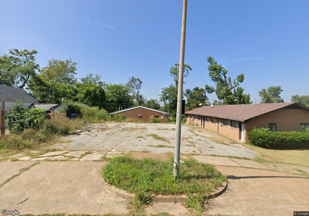 4527 Carrie Ave, Saint Louis, MO 63115 - photo 1