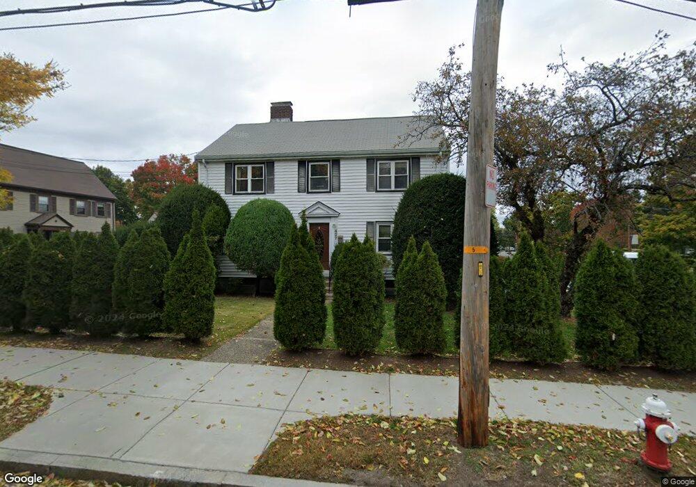 427-429 Crafts St unit 1, Newton, MA 02465 - photo 1