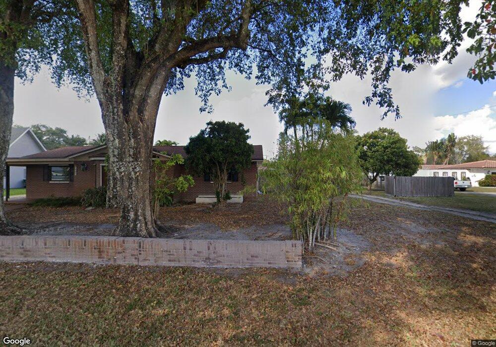 14061 SW 21st St, Davie, FL 33325 - photo 1