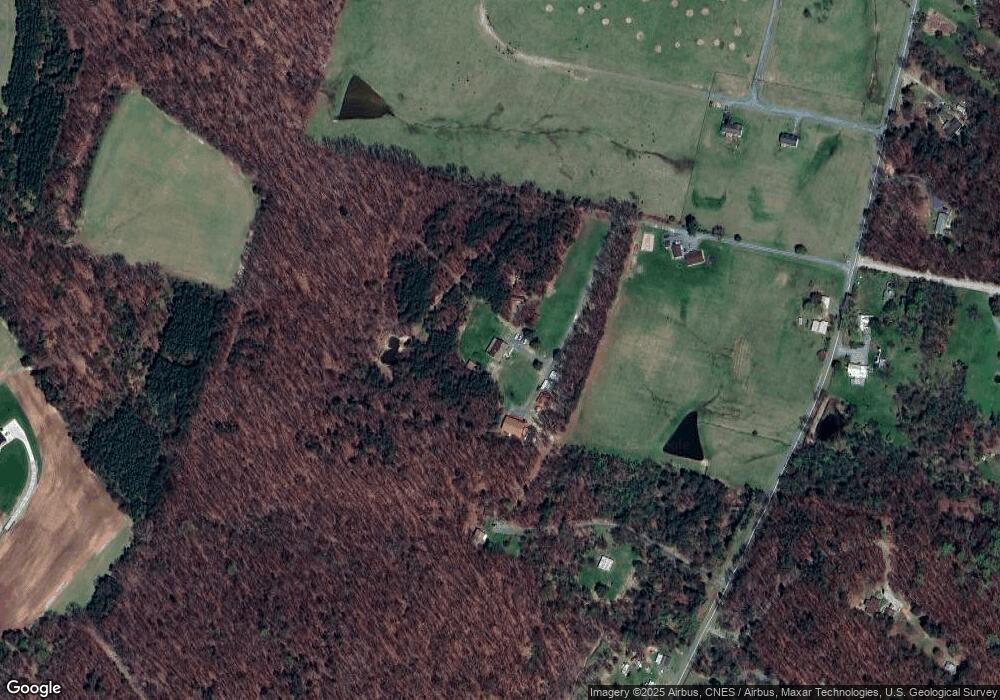 224 Francis Place, Berkeley Springs, WV 25411 - photo 1