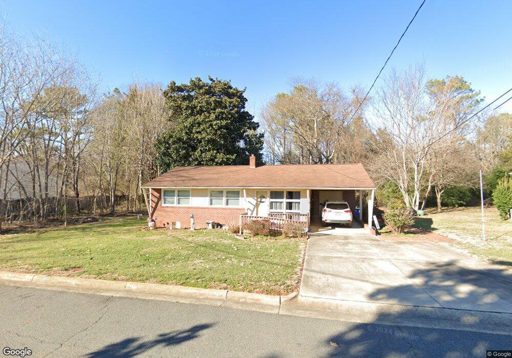 126 W Cornwallis St, Pittsboro, NC 27312 - photo 1