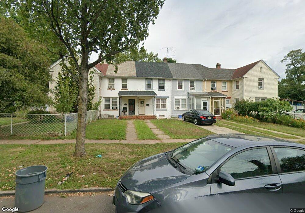 15 Mitchell Ave, New Brunswick, NJ 08901 - photo 1