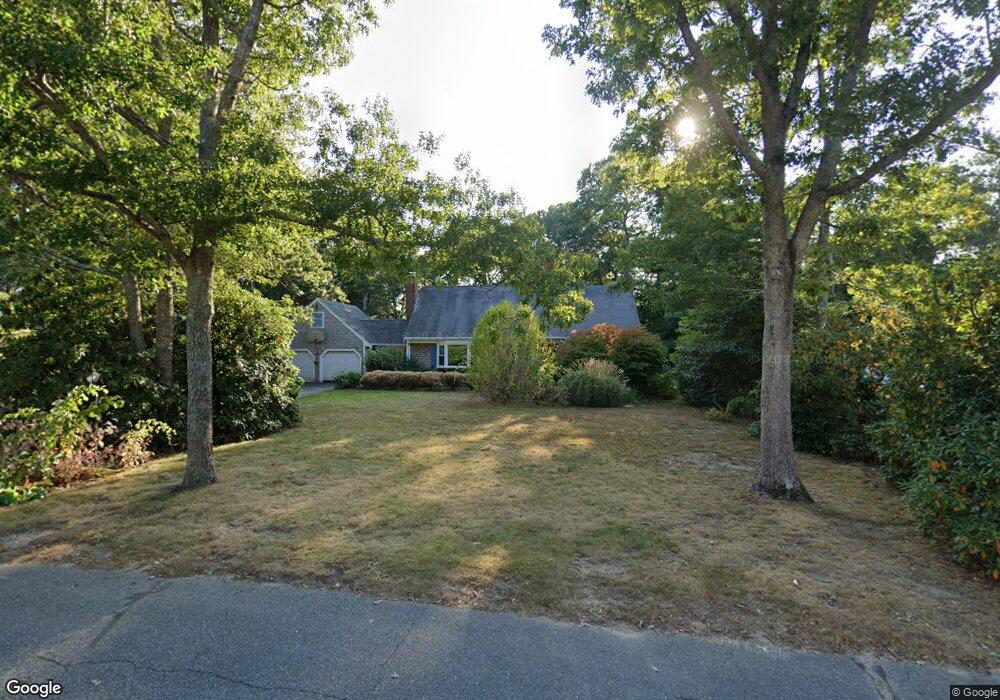 17 Windlass Ln, Centerville, MA 02632 - photo 1