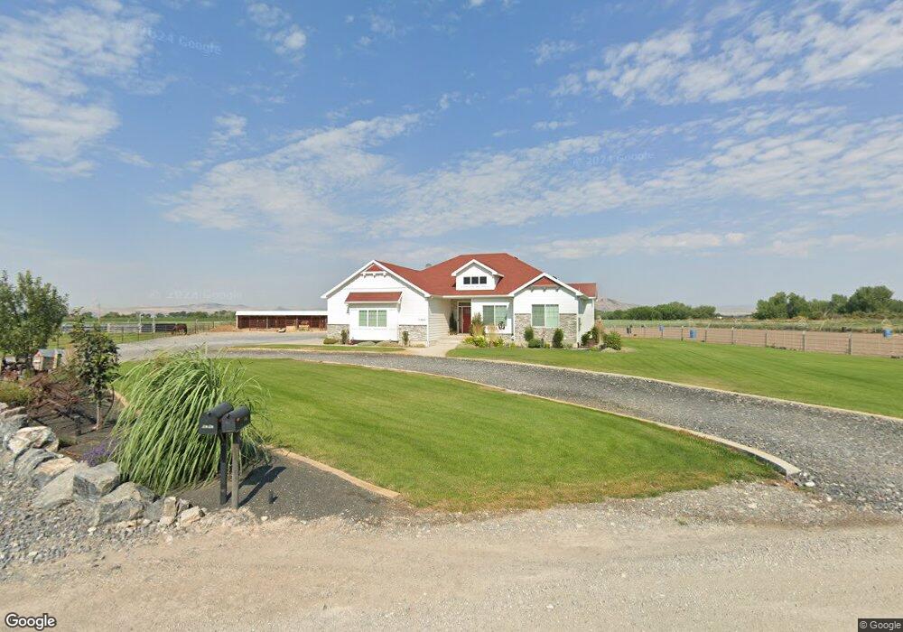 7305 Estancia Ln unit 9, Smithfield, UT 84335 - photo 1